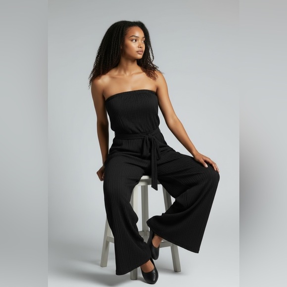 Cosmic Beauty Chic Black Strapless Jumpsuit Large - Picture 2 of 10
